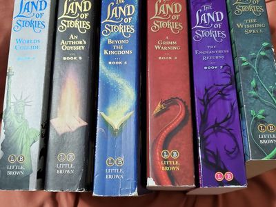 Land of Stories - Complete Series