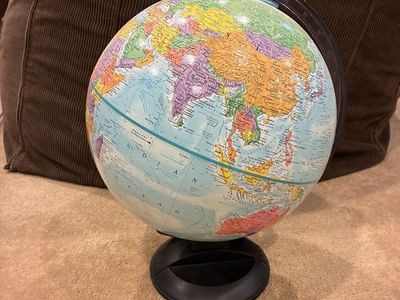 World Globe in good condition