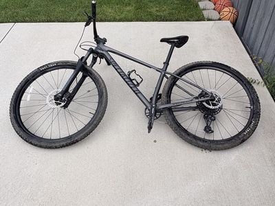 2023 Specialized Chizel Medium Hardtail