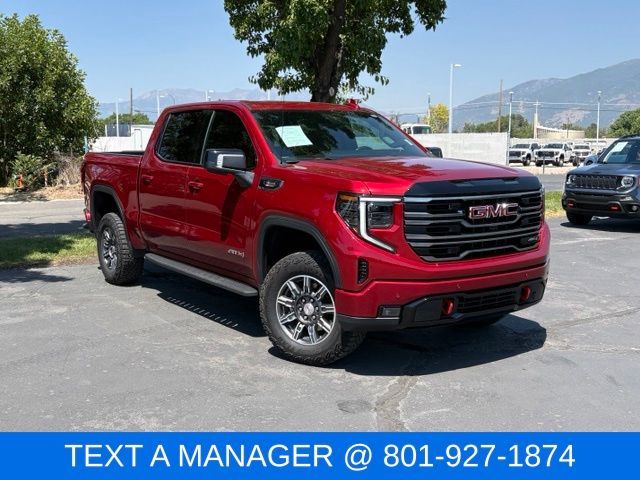 2025 GMC 1500 AT4