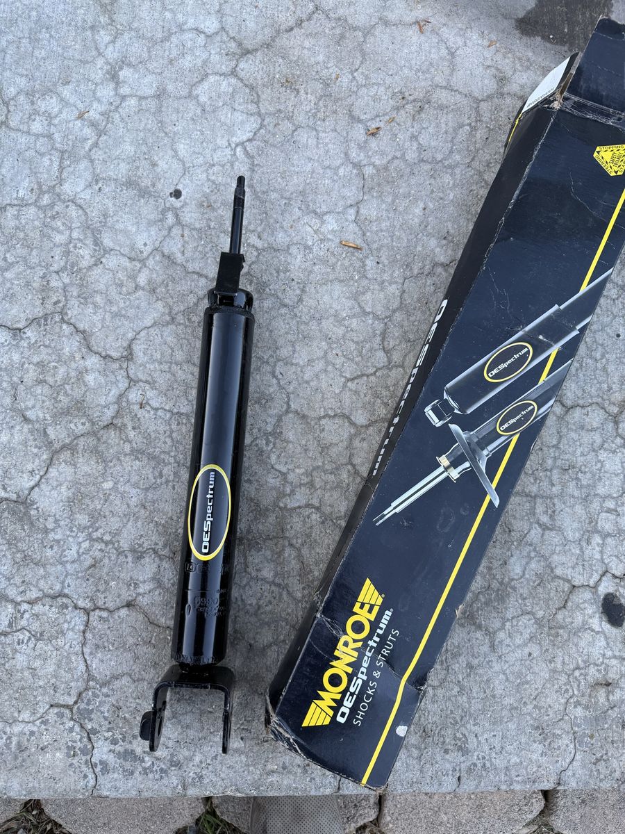 Nissan Altima Shock Absorbers (pair)