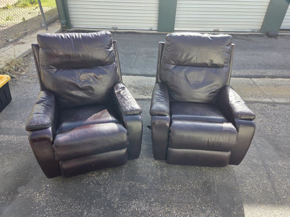 Pair of brown Leather Recliners