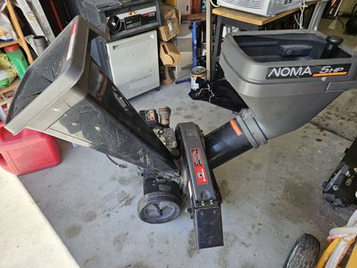 5hp Noma/MTD wood chipper shredder