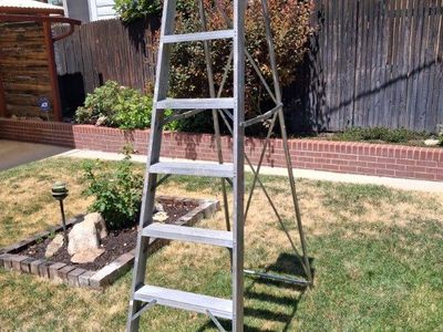 Aluminum 8ft Ladder