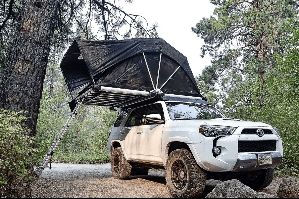 FSR High Country Fold Out Roof Top Tent