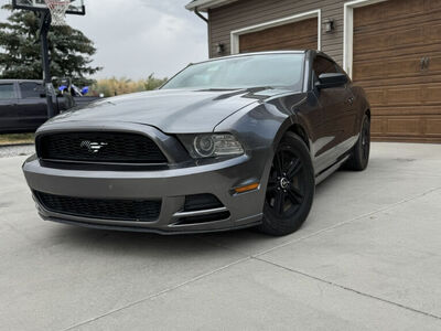 2013 FORD MUSTANG Premium