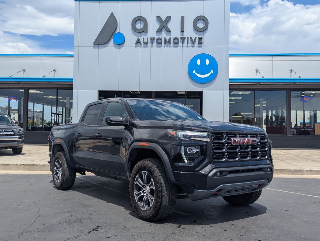 2024 GMC Canyon AT4