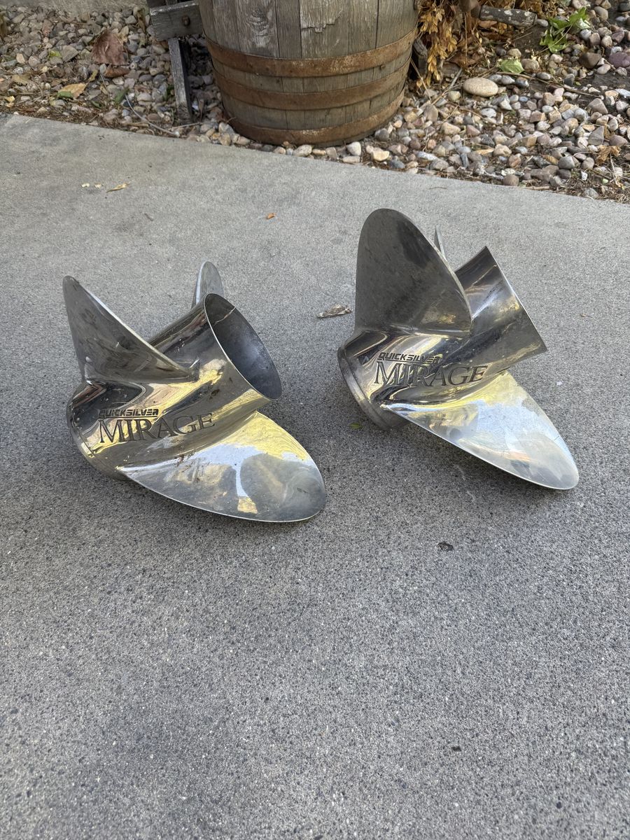 New Quicksilver Mirage Stainless Steel Boat Props