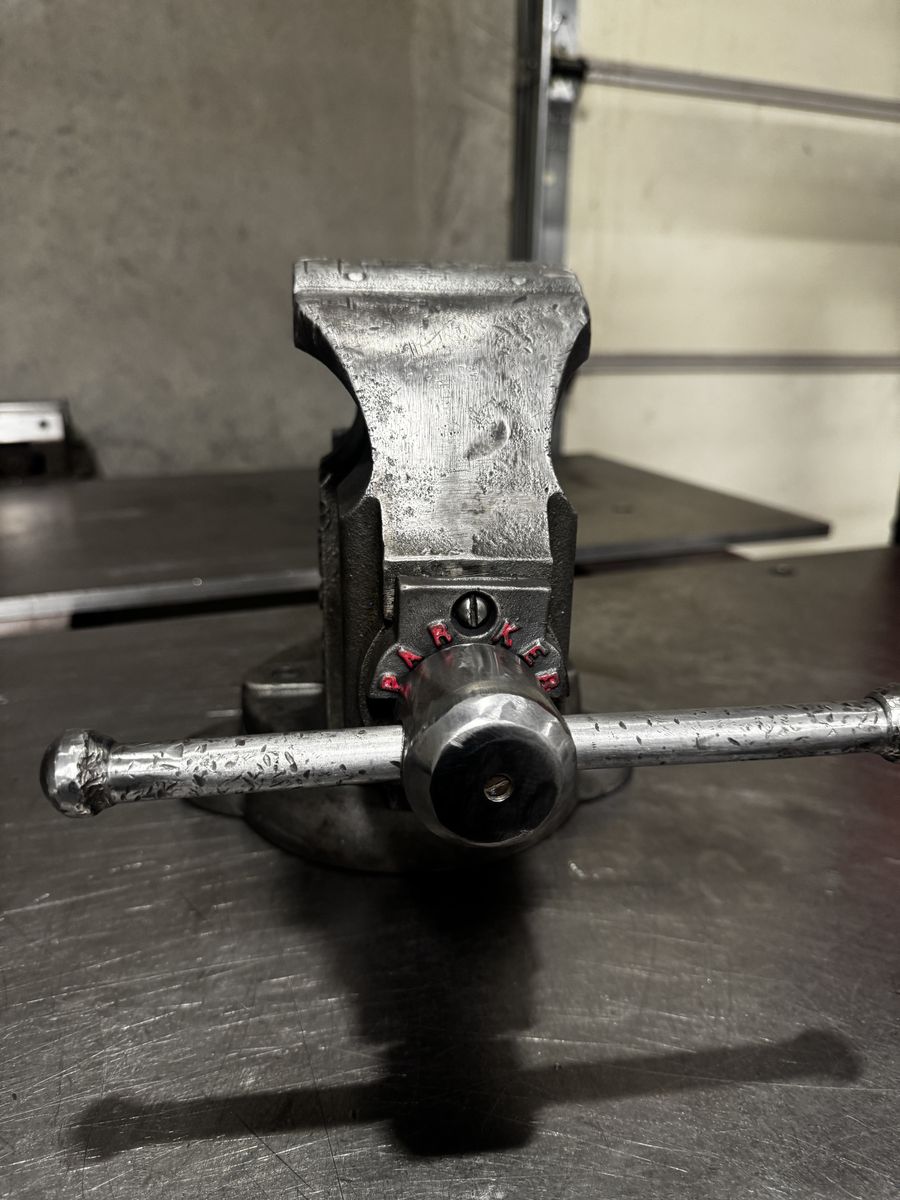 Vintage Chas Parker Co. No. 974 Meriden CT USA Bench Vise - Heavy Duty Industrial Tool