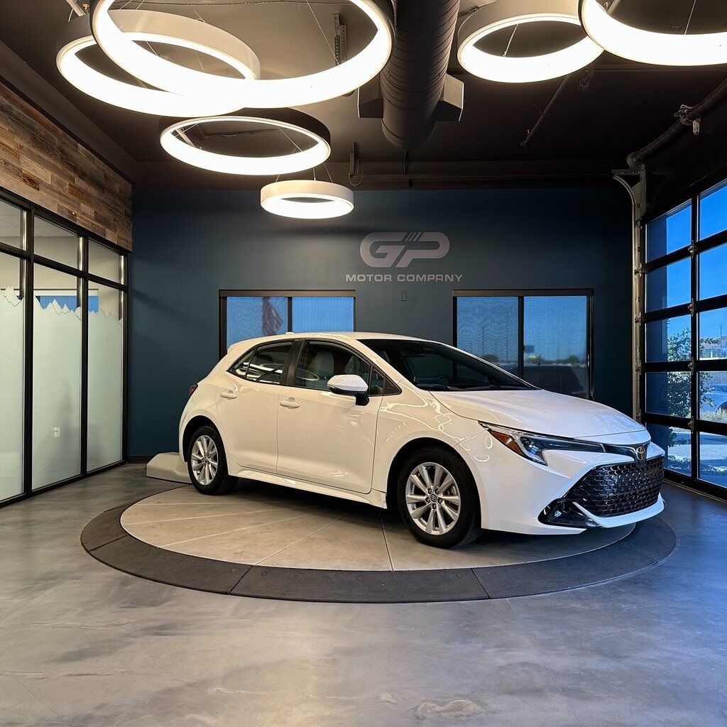 2023 Toyota Corolla Hatchback SE