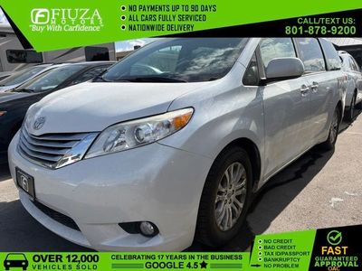 2015 Toyota Sienna XLE 8-Passenger