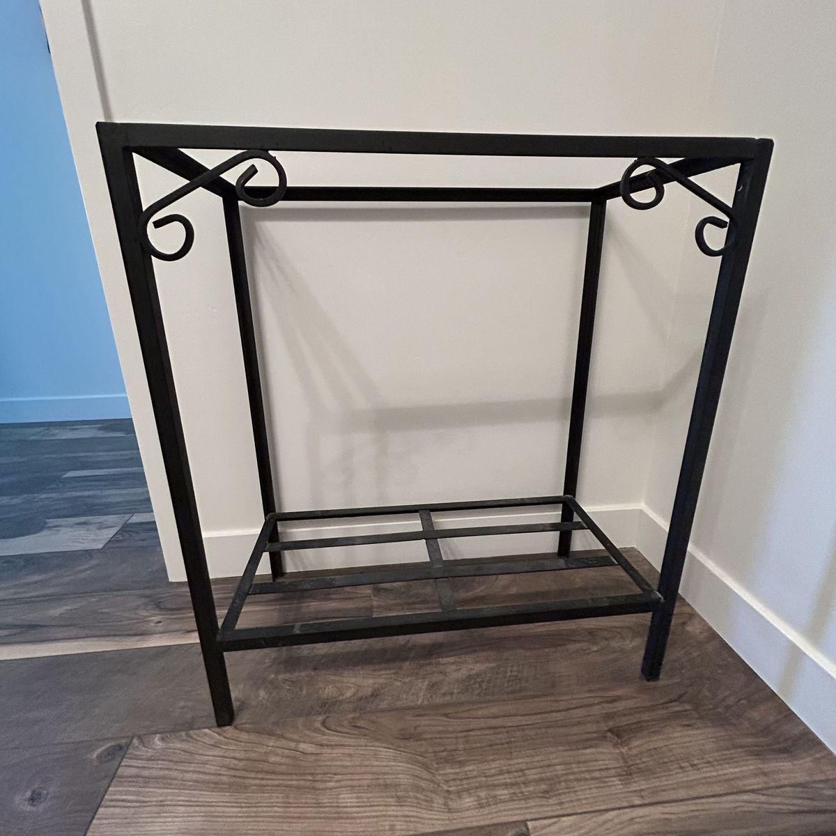 Fishtank Stand
