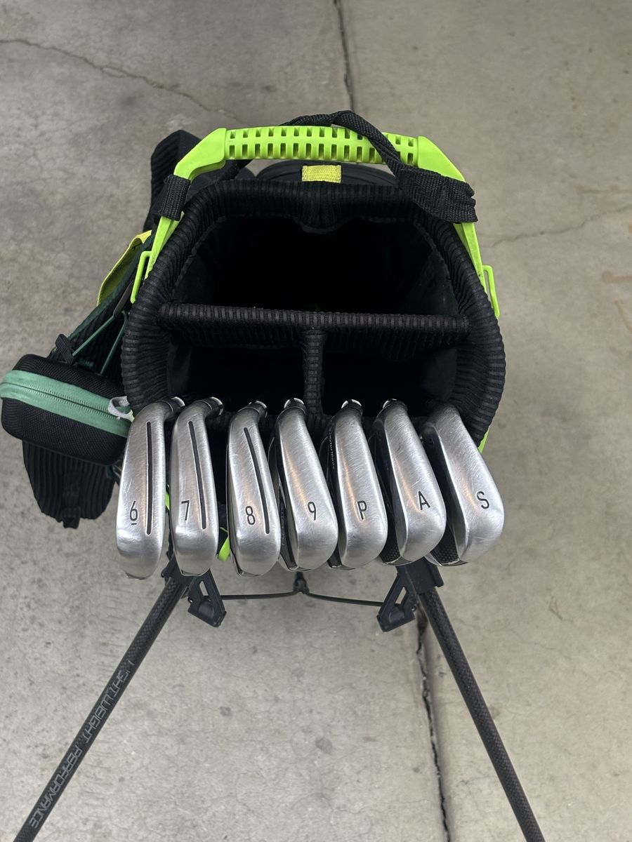 TaylorMade Stealth Left Handed Irons