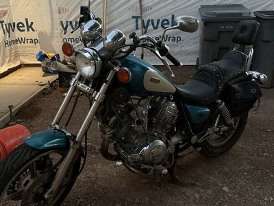 Yamaha Virago 750 Cruiser Motorcycle - Teal/White, Good Condition