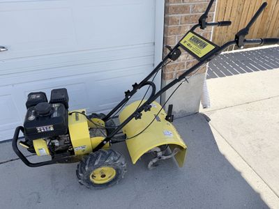 Champion Tiller 19 Inch