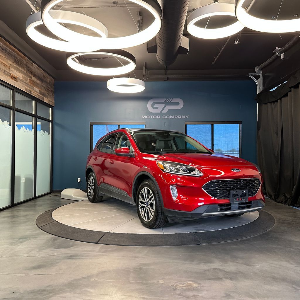 2020 Ford Escape SEL