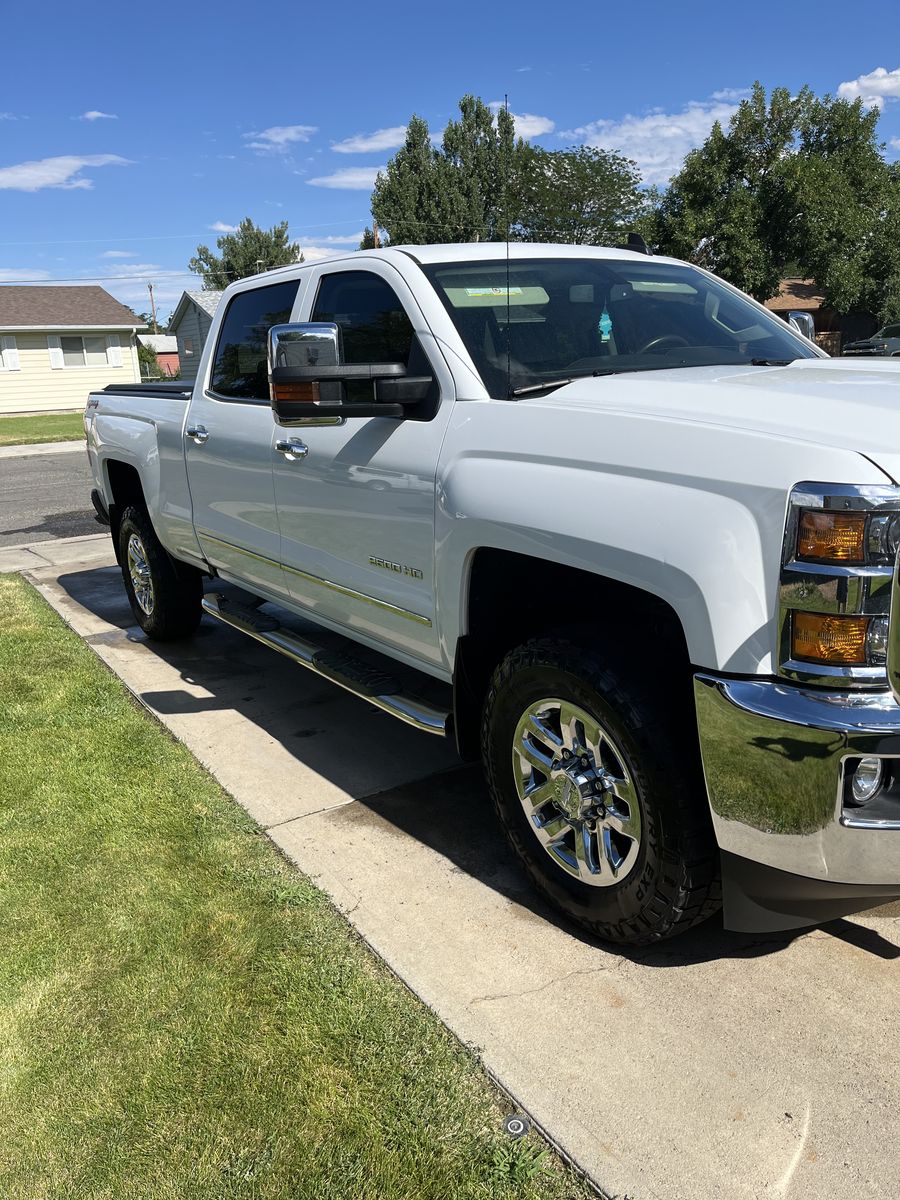 2017 Chevy 2500 LTZ HD 4x4