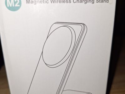 M2 Magnetic Wireless Charging Stand - 15W Fast Charger