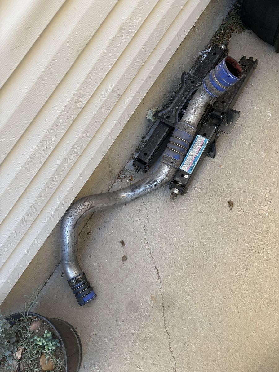 LML Duramax OEM intercooler pipe 2011-16