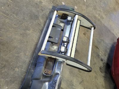 99-06 ford f250 and f350 parts 300 for everything NEED IT GONE ASAP