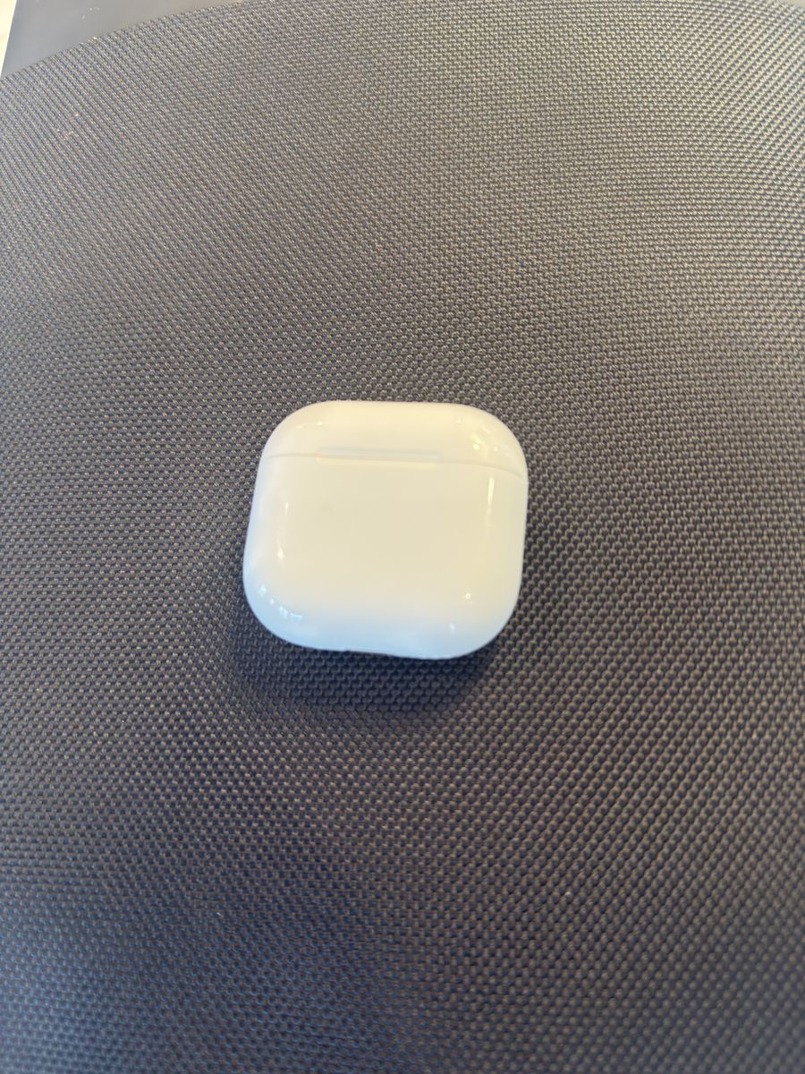 Apple AirPods 