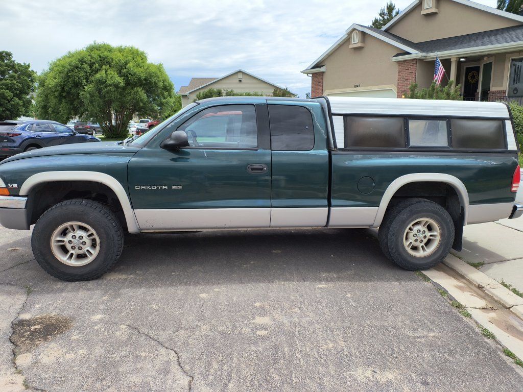 1999 Dodge Dakota SLT
