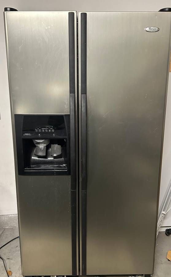 Whirlpool 25.3 cu. ft. Side-by-Side Refrigerator