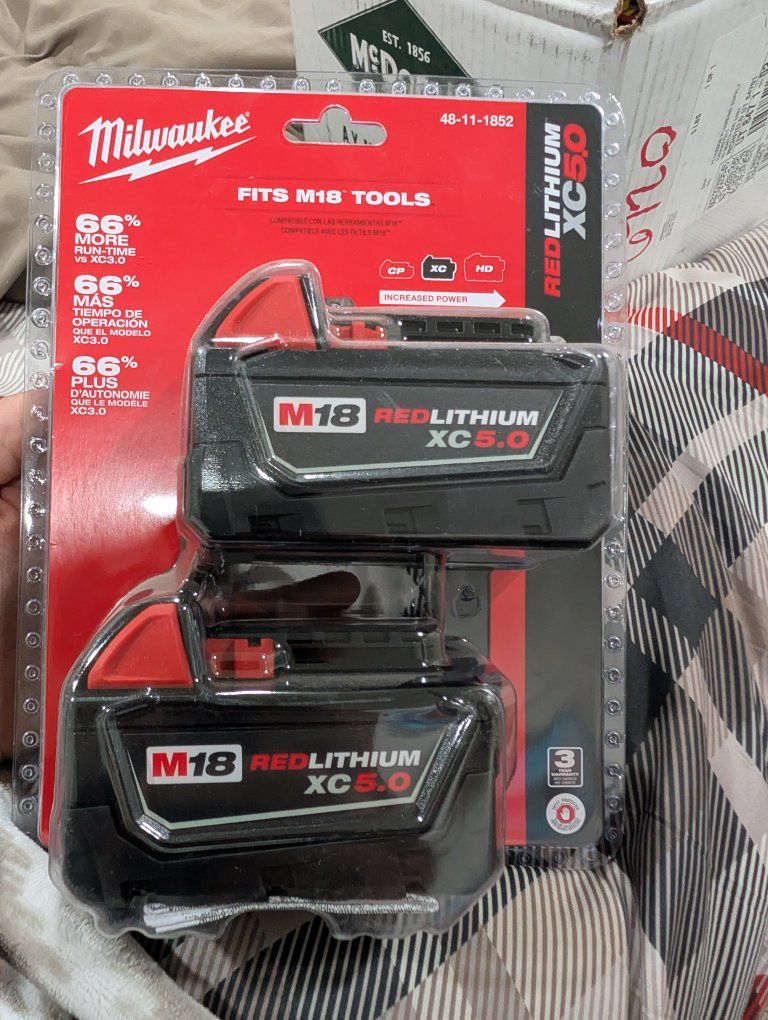 Milwaukee XC5.0 Battery 2-Pack