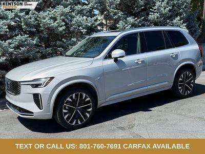 2025 Volvo XC90 B6 Plus Bright Theme 7P