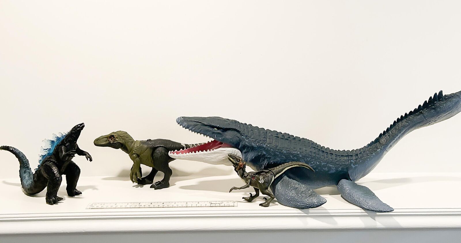 Jurassic World Dinosaur Lot of 4 - Godzilla