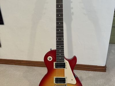 Epiphone Les Paul 100 Electric Guitar with upgraded Seymour Duncan Pickups in Red/Yellow Sunburst + Hard Shell Case