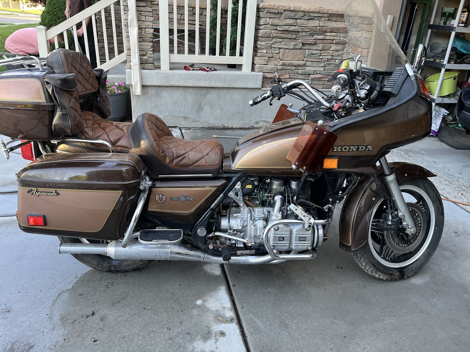 1982 Goldwing needs a few things
