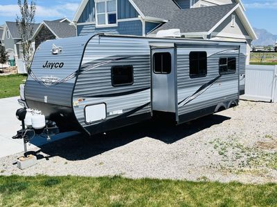2020 Jayco Jay Flight 26BH – Clean, Bunkhouse, Sleeps 8+