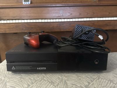 Microsoft Xbox One with Controller and Games