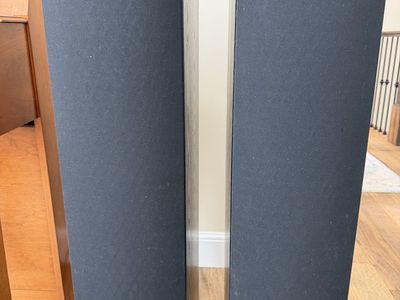 Paradigm Monitor 9 v.3 Tower Speakers