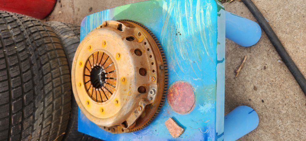 E30 clutch pressure plate and flywheel