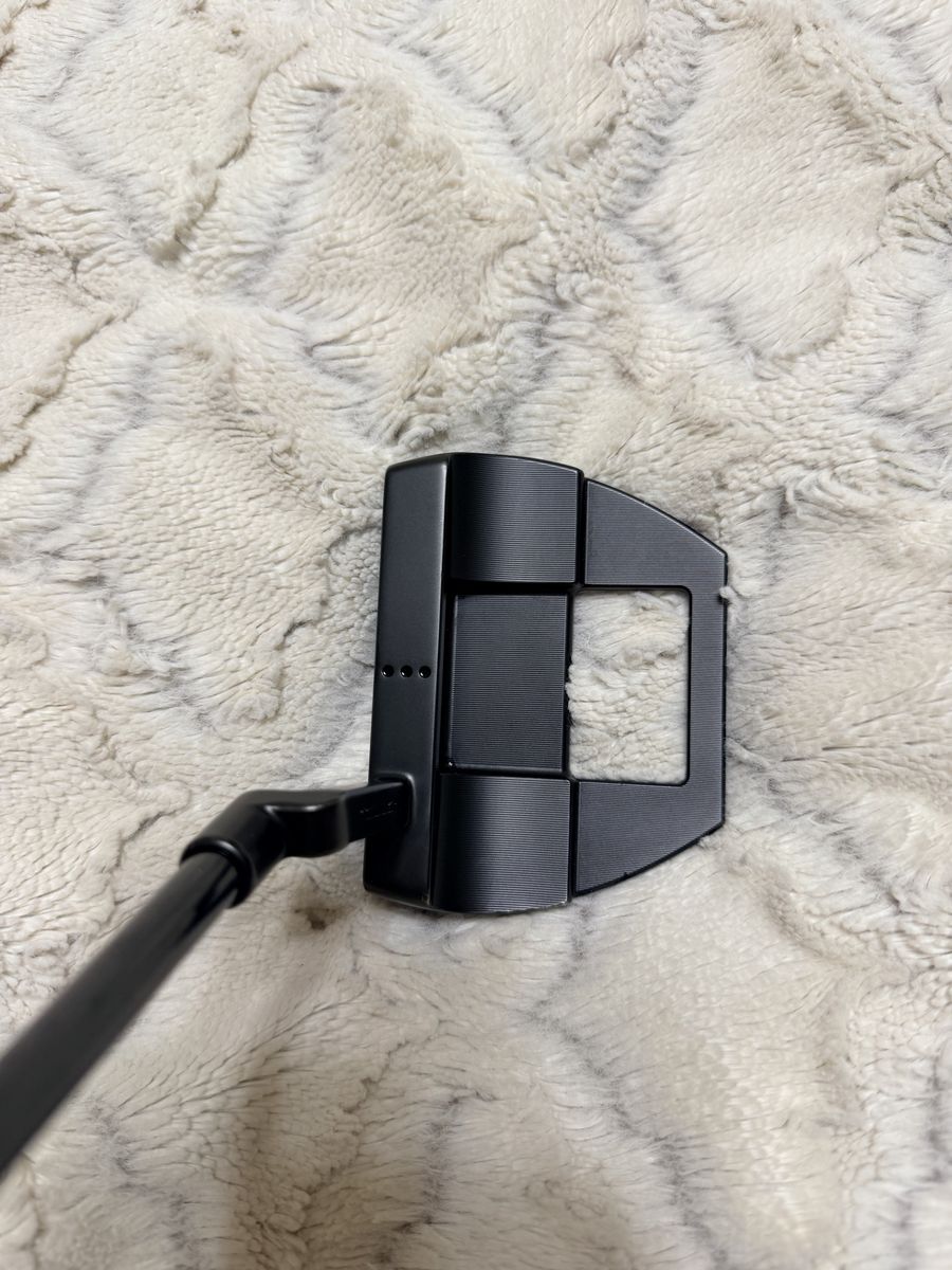 Toulon Alcatraz blackout putter