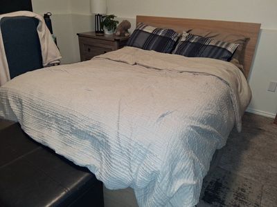Wooden Bed Frame with Headboard, Mattress and Mattress Topper (size:Full)