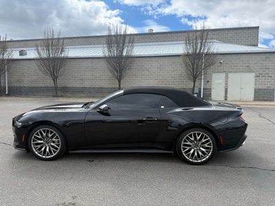 2025 Ford Mustang EcoBoost Premium