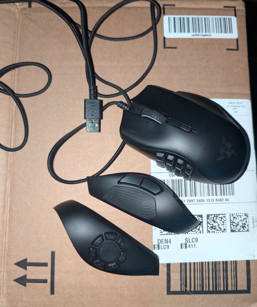 Razer Naga Trinity wired mouse