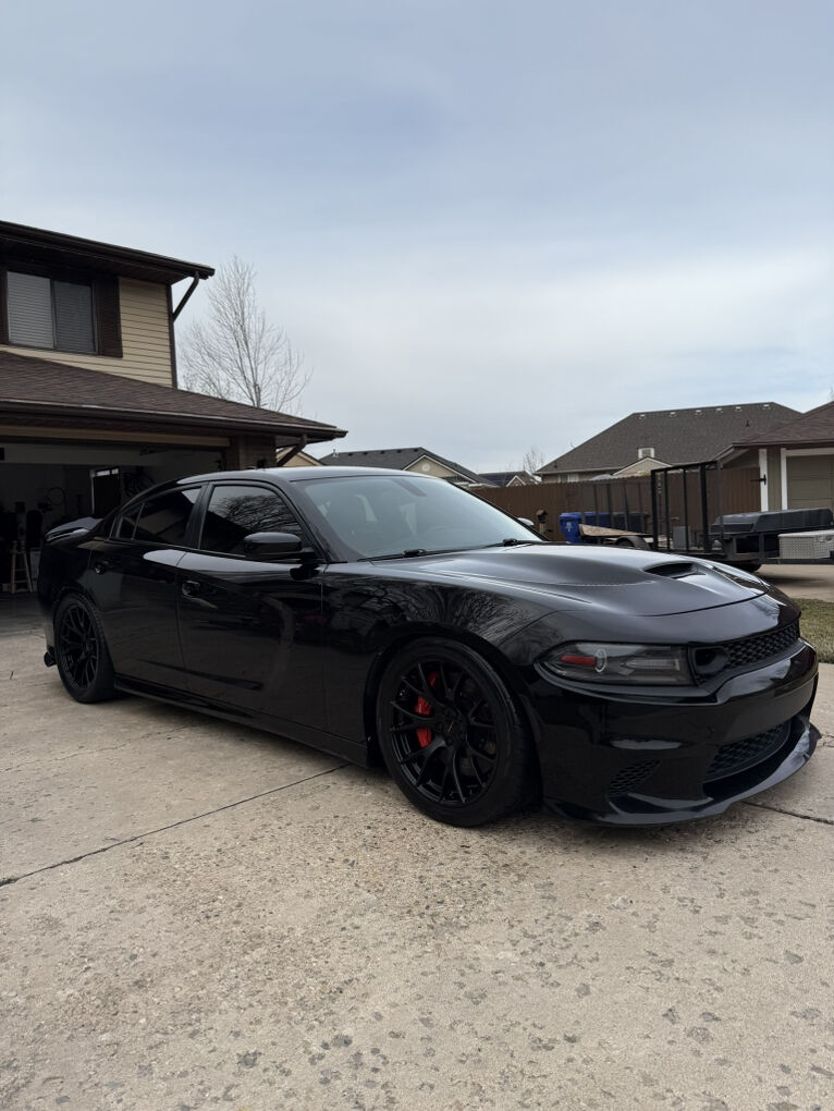 2016 Dodge Charger SRT Hellcat