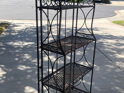 Outdoor coffee table and bakers rack