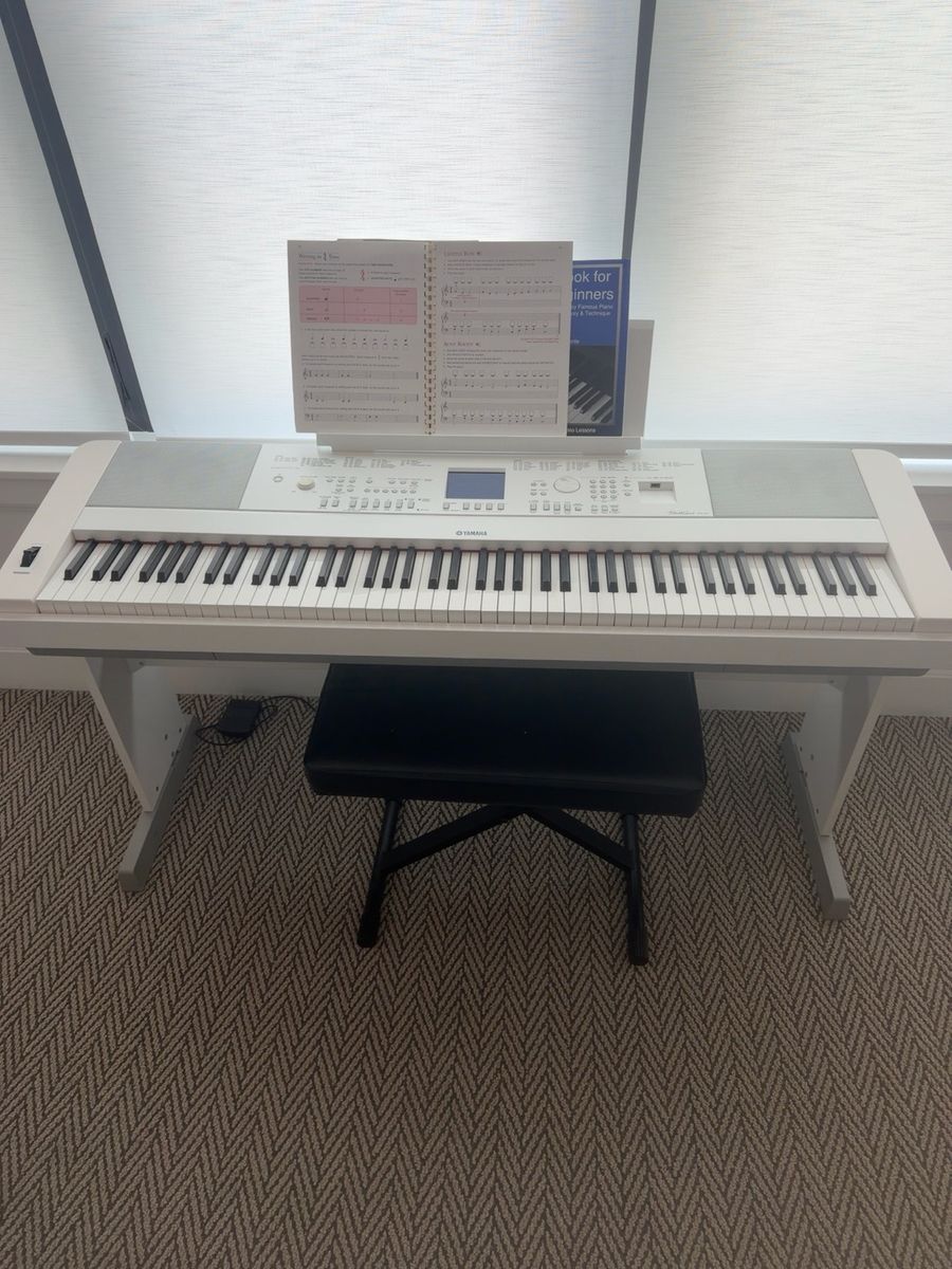 Yamaha DGX-630 88-Key Weighted Action Digital Piano with Stand & Bench