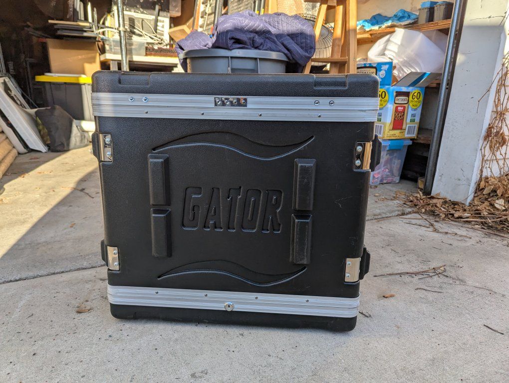 Hard drive cooling Gator rack case