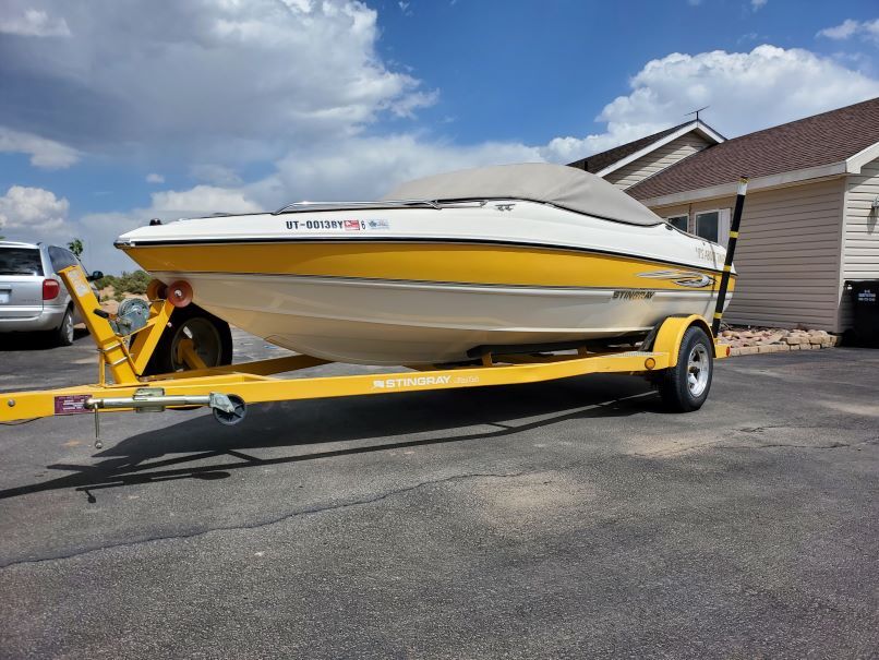 2008 18' Sting Ray