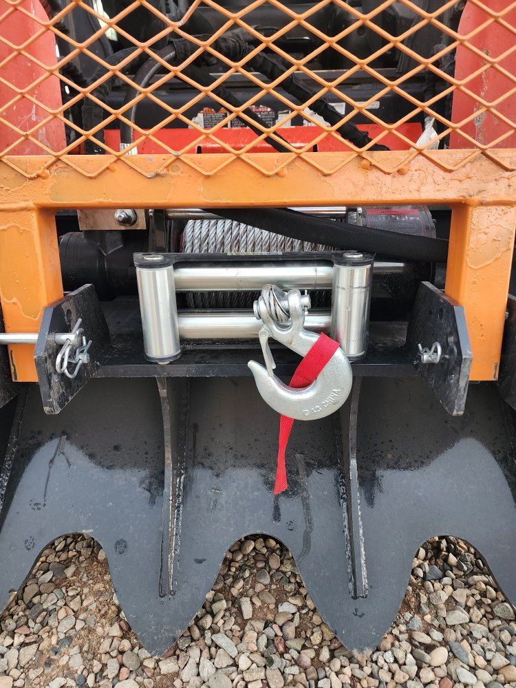 Arteer SS-15000G 15000 lbs Skid Steer Winch - 80 ft Cable - 665 lbs Weight