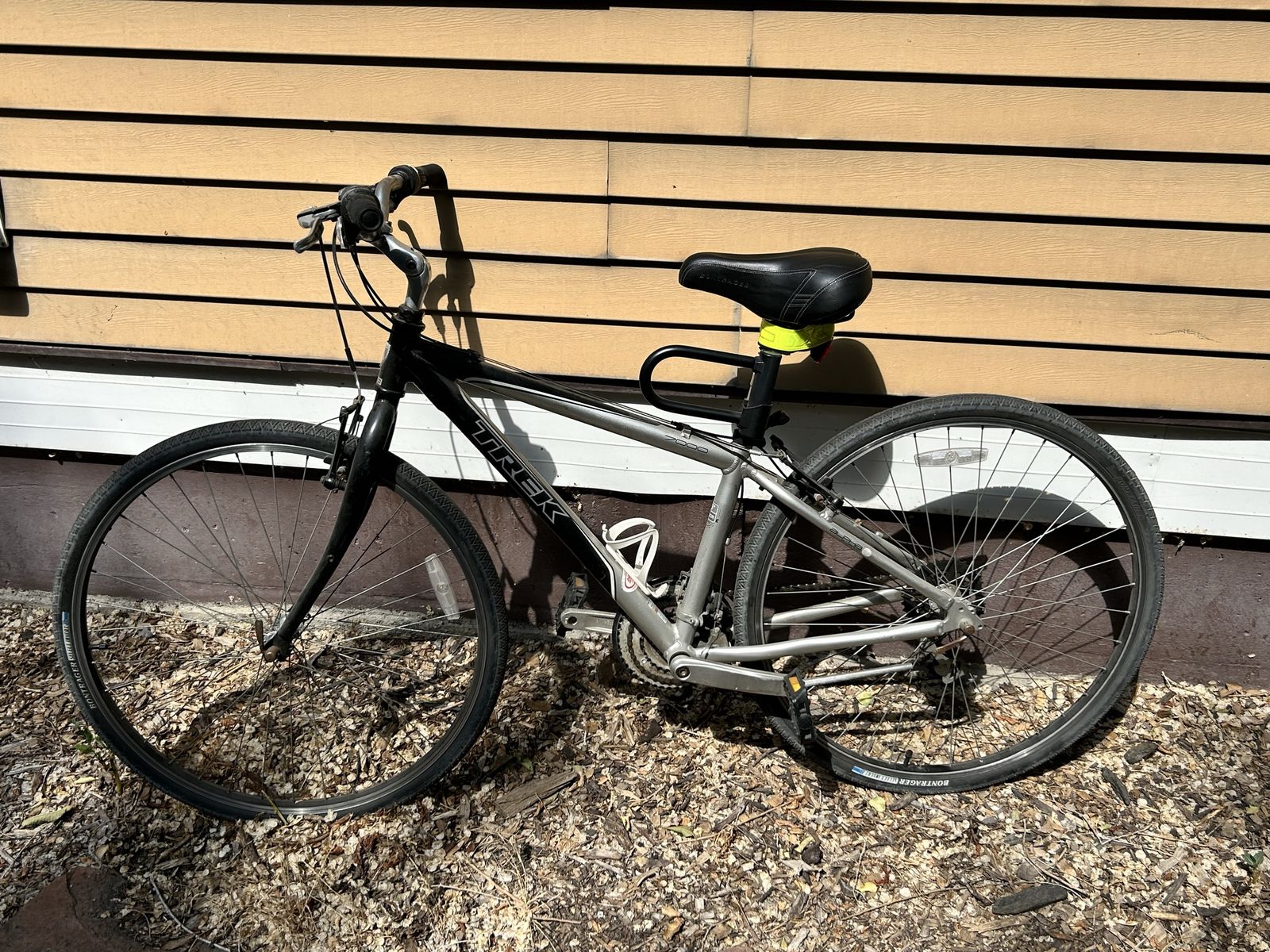 Trek 7000 bike