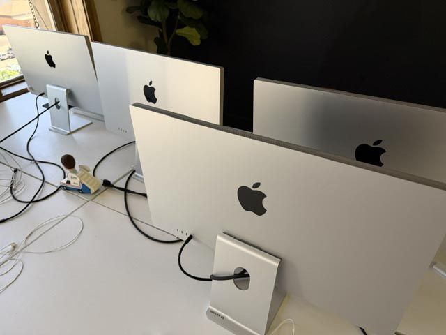 Apple Studio Display 27" 5K Retina Monitor - Excellent Condition