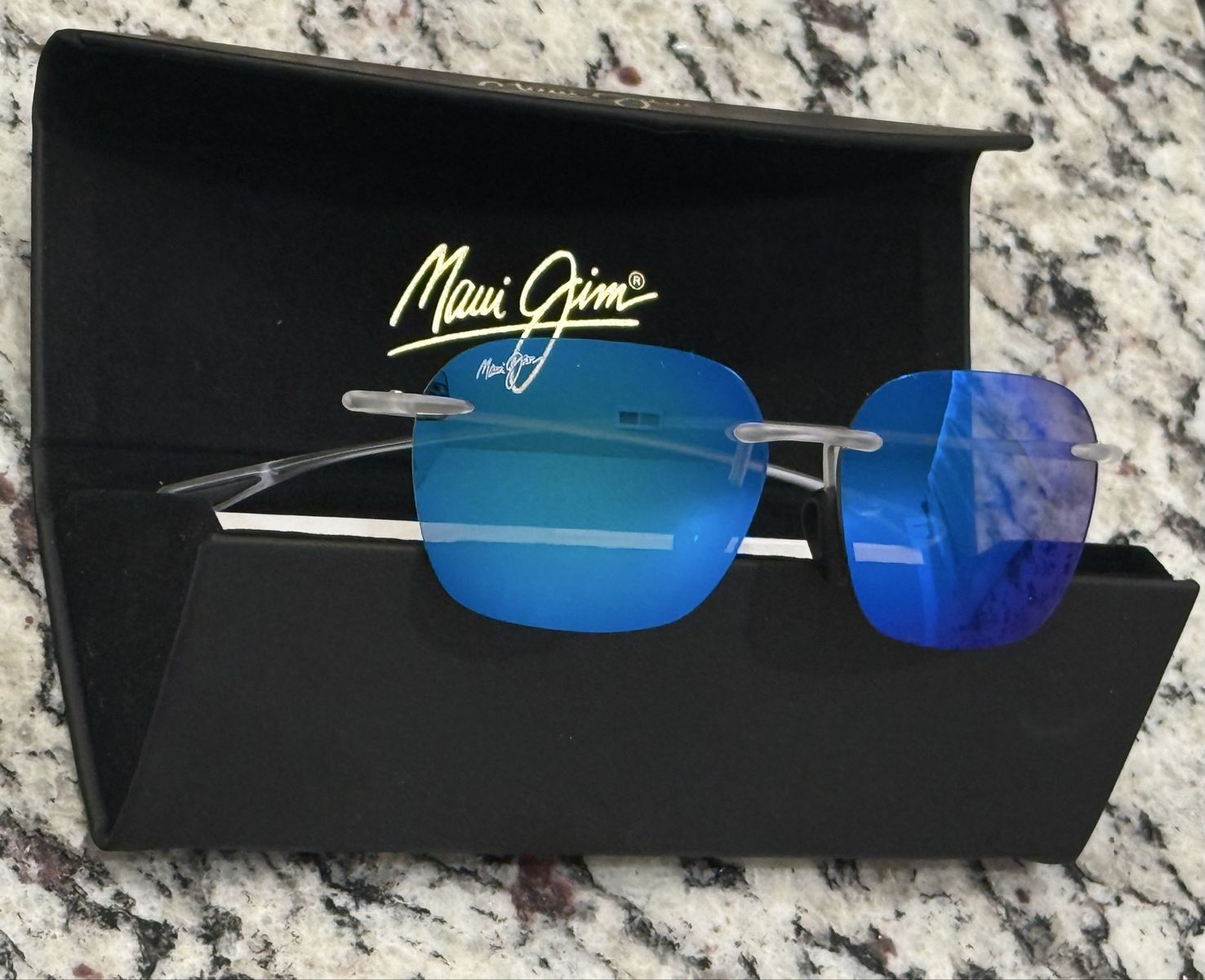 Maui Jim Polarized Sun Glasses