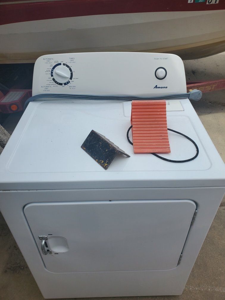 good working dryer and microwave